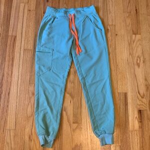 COPY - FIGS Zamora Jogger SIZE XS
